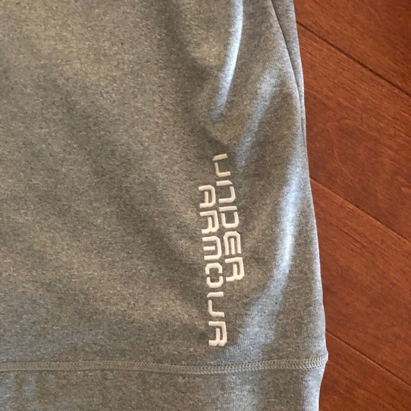 Under Armour Rain Resistant Hoodie - Picture 3 of 4